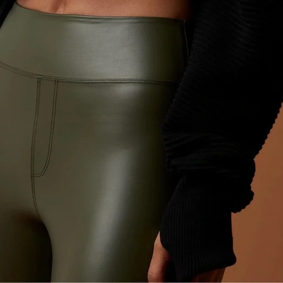 OFFLINE By Aerie Real Luxe Faux Leather Legging Olive NWT Small and Medium - Picture 4 of 14